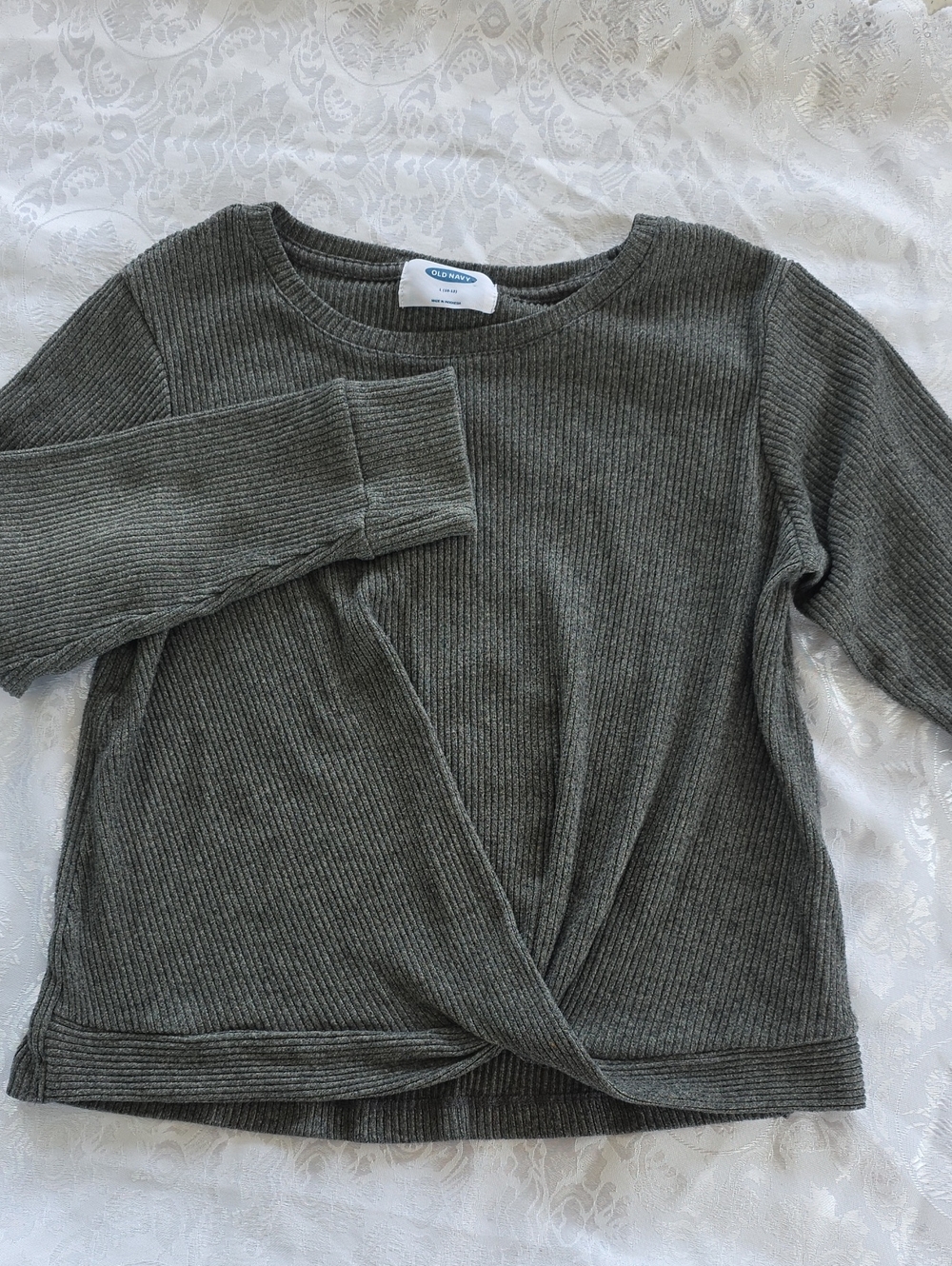Old Navy Olive Ribbed Twist-Hem Crewneck Sweater